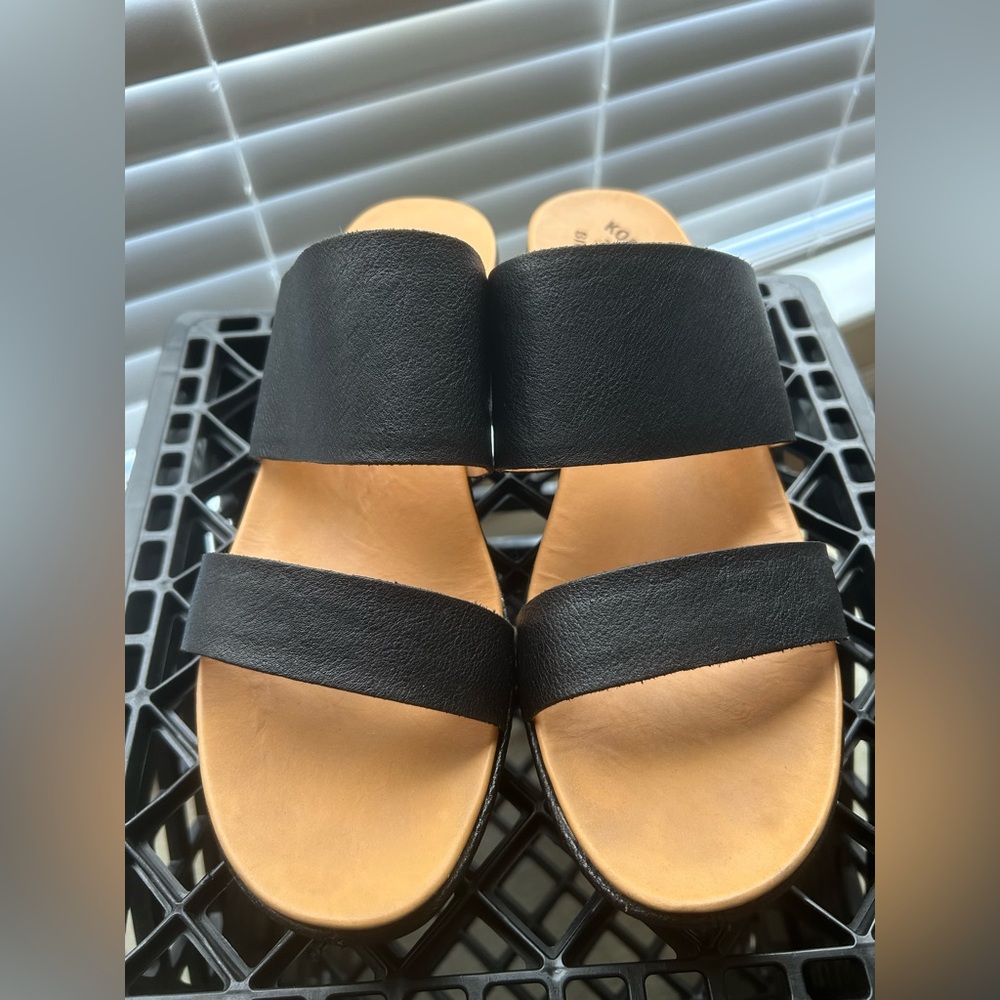 Y2K Leather Black Sandals